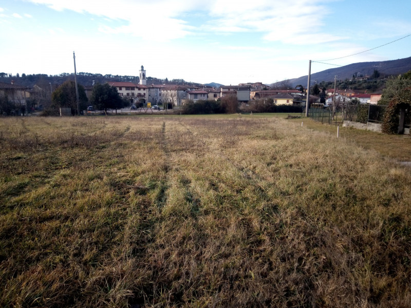 Immagine 3 di Terreno in vendita  a Gavardo