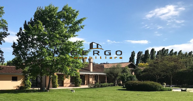 Immagine 12 di Villa in vendita  in Via Roma a San Biagio Di Callalta