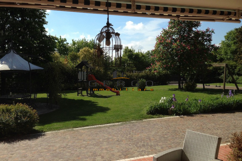 Immagine 17 di Villa in vendita  in Via Roma a San Biagio Di Callalta