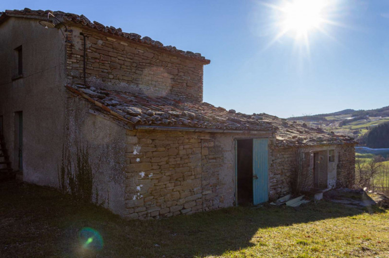 Immagine 28 di Rustico / casale in vendita  in Località Ca' Bacchio a Pietrarubbia