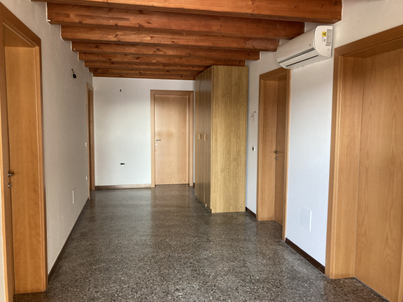 Immagine 6 di Capannone industriale in vendita  in VIA PIOVEGA a Piove Di Sacco