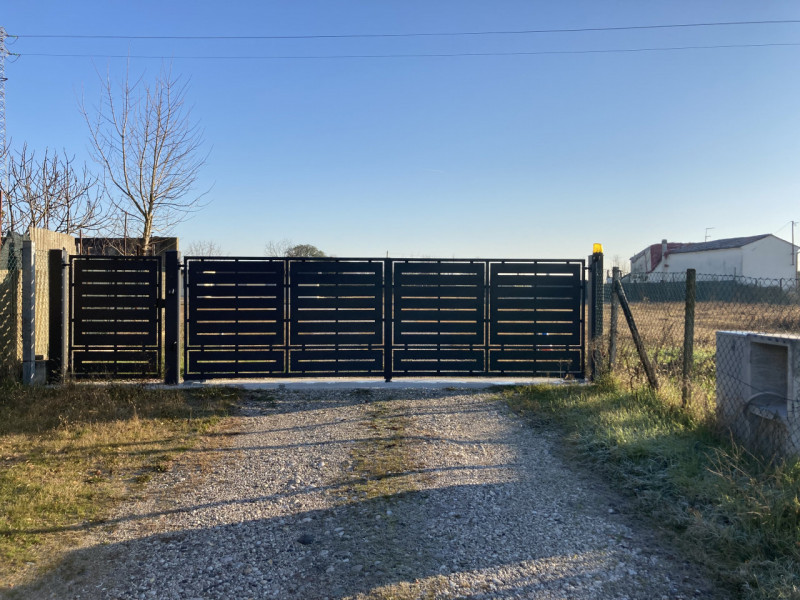 Immagine 9 di Capannone industriale in vendita  in VIA PIOVEGA a Piove Di Sacco