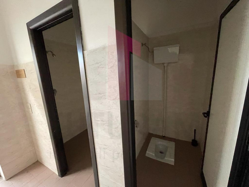 Immagine 2 di Capannone industriale in affitto  in via barbe a Malo