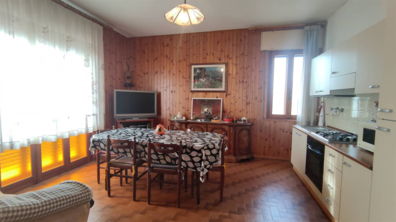 Immagine 5 di Casa indipendente in vendita  a Lozzo Atestino