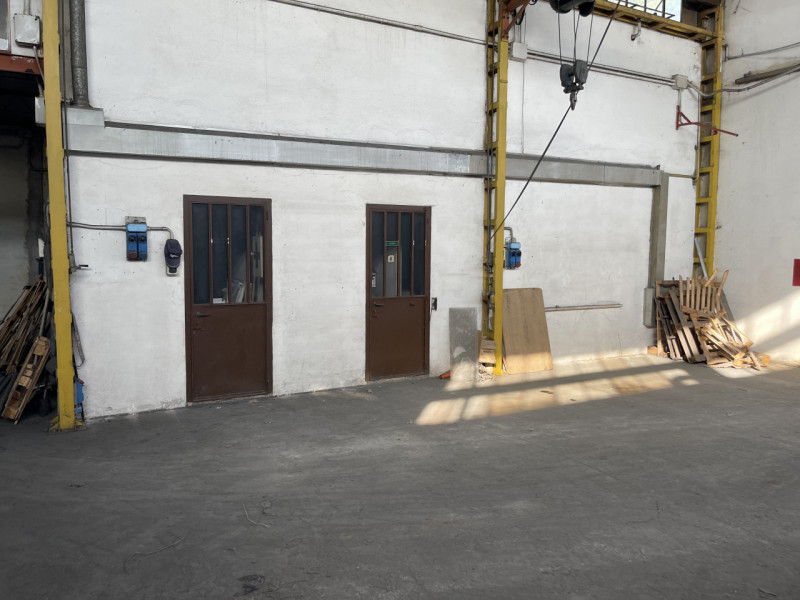 Immagine 10 di Capannone industriale in vendita  in Via Fermi a Rubano