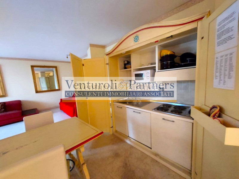 Immagine 20 di Appartamento in vendita  in via Brescia a Desenzano Del Garda