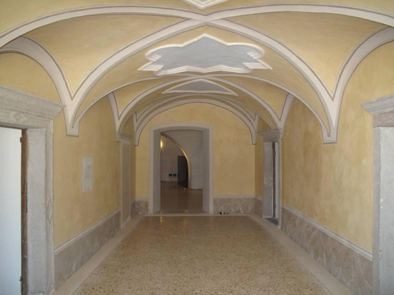 Immagine 7 di Ufficio in vendita  in Piazza Granda a Cles