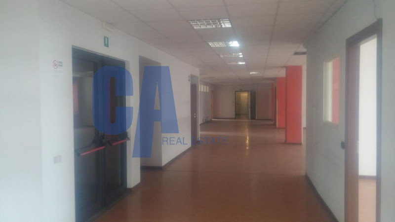 Immagine 18 di Ufficio in affitto  in VIA GALILEI GALILEO a Cinisello Balsamo