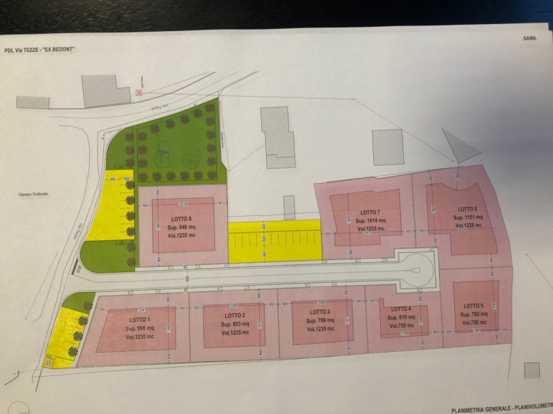 Immagine 1 di Terreno in vendita  in VIA TEZZE a Pianezze