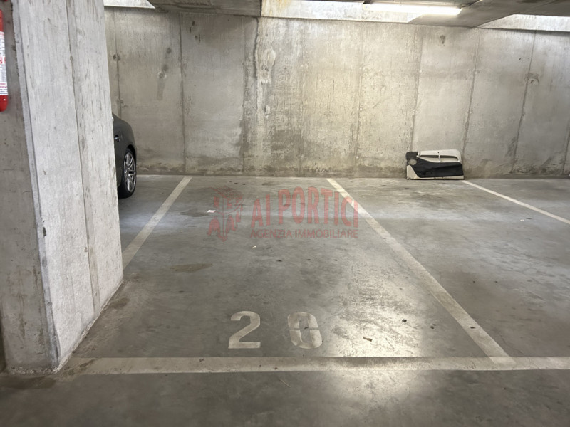 Immagine 7 di Posto auto in affitto  in Vicolo Mezzaluna a Piove Di Sacco