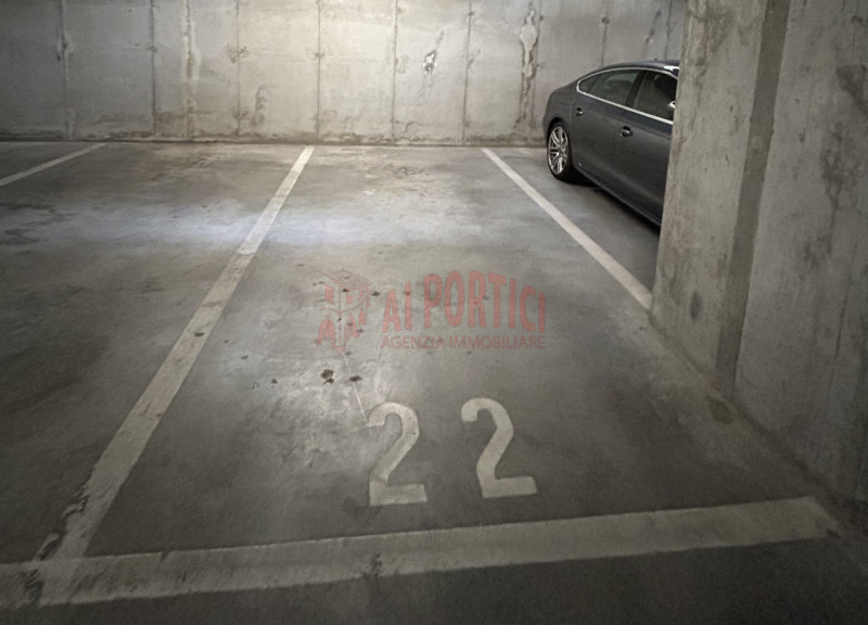 Immagine 9 di Posto auto in affitto  in Vicolo Mezzaluna a Piove Di Sacco