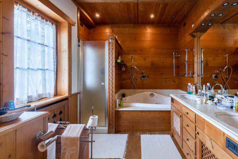 Immagine 15 di Appartamento in vendita  in Via Brigata Piemonte a Asiago