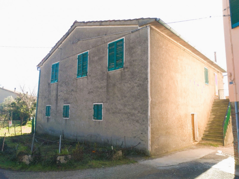 Immagine 19 di Casa indipendente in vendita  in Via del perna a Passignano Sul Trasimeno