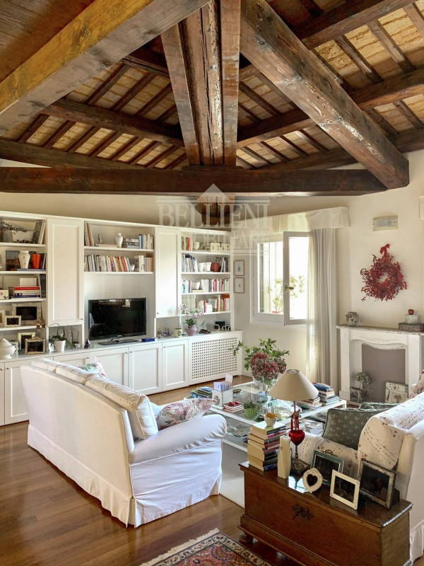 Immagine 12 di Attico in vendita  in Via Cesare Battisti a Vicenza