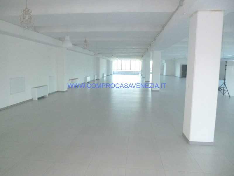 Immagine 3 di Ufficio in affitto  in Via Antonio Meucci a Mogliano Veneto