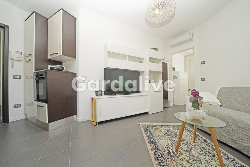 Immagine 8 di Appartamento in vendita  a Toscolano-Maderno