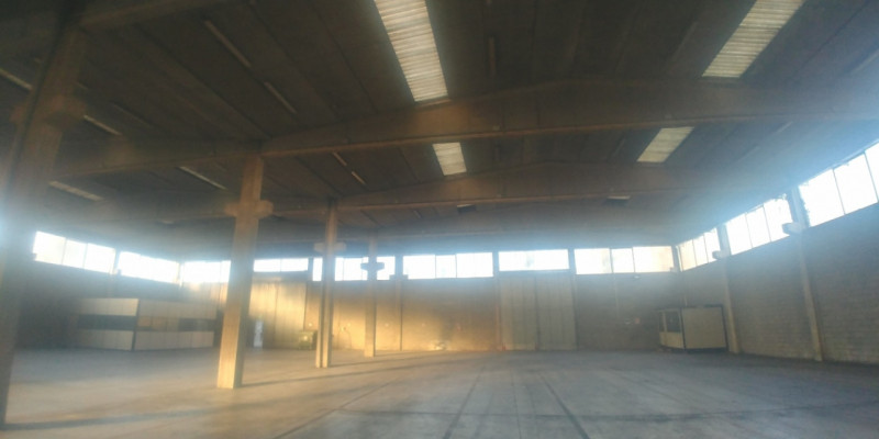 Immagine 17 di Laboratorio in affitto  in VIA ARCHIMEDE a Settimo Milanese