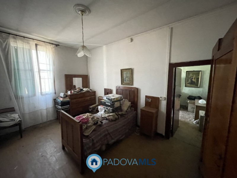 Immagine 4 di Rustico / casale in vendita  in Via argine sinistro beccara a Cartura