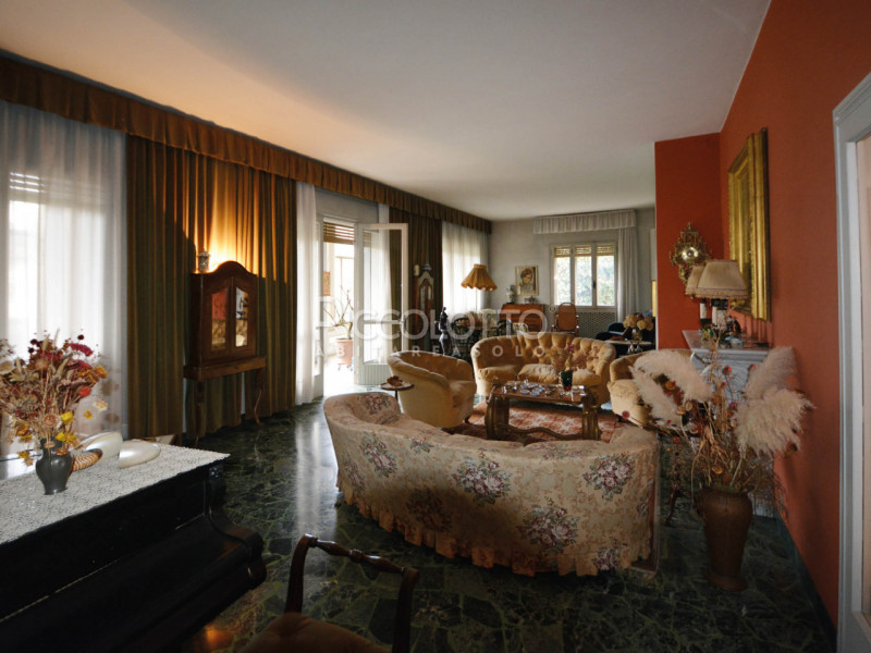 Immagine 8 di Villa in vendita  in via Roma a Fonte