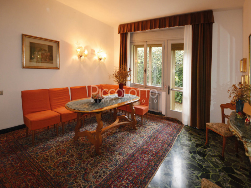 Immagine 13 di Villa in vendita  in via Roma a Fonte