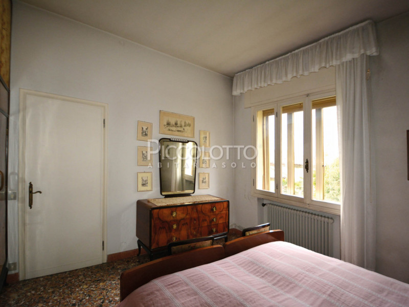 Immagine 22 di Villa in vendita  in via Roma a Fonte