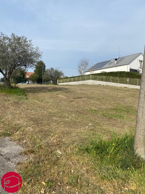 Immagine 14 di Terreno in vendita  a Poggio Torriana