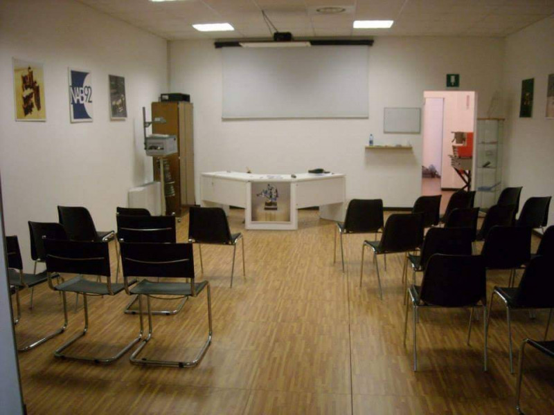 Immagine 8 di Capannone industriale in affitto  in Via resistenza a Buccinasco