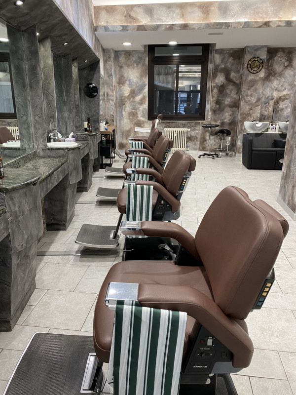 Immagine 15 di Negozio in vendita  in via degli scrovegni a Padova