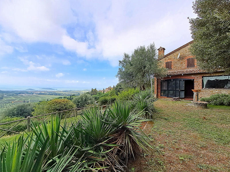 Immagine 4 di Rustico / casale in vendita  in Pischiello a Passignano Sul Trasimeno