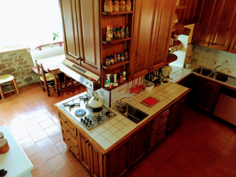 Immagine 15 di Rustico / casale in vendita  in Pischiello a Passignano Sul Trasimeno