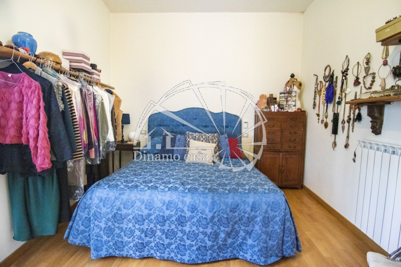 Immagine 6 di Casa indipendente in vendita  a Prato