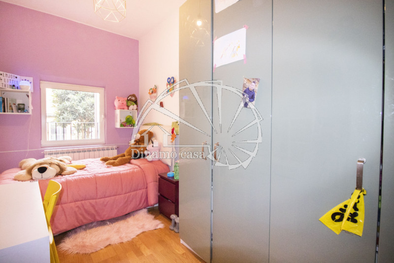 Immagine 21 di Casa indipendente in vendita  a Prato