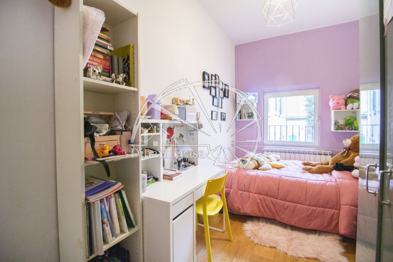 Immagine 24 di Casa indipendente in vendita  a Prato