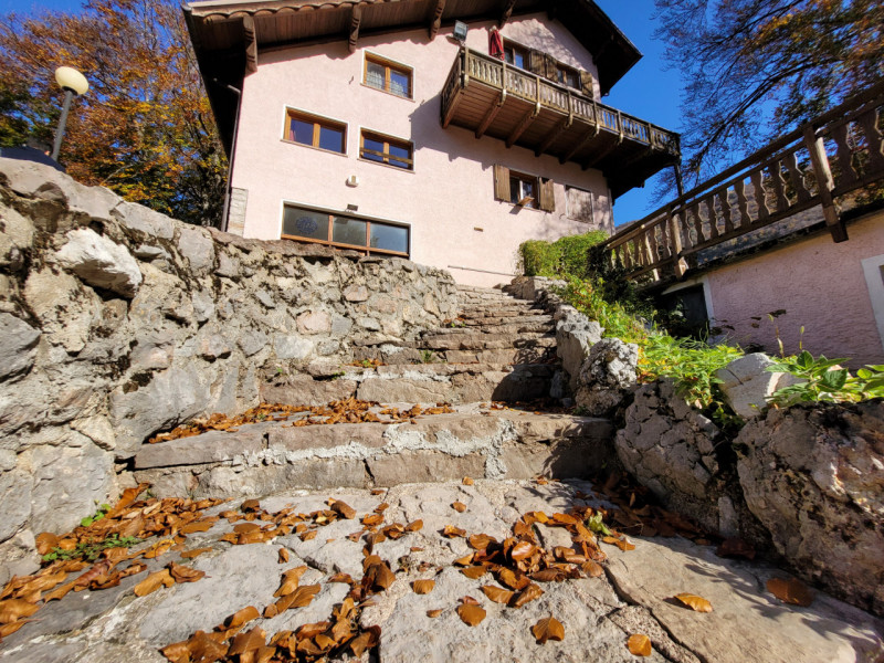 Immagine 32 di Casa bifamiliare in vendita  in via malga a Madruzzo