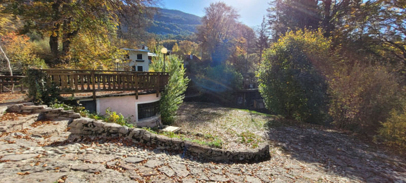 Immagine 33 di Casa bifamiliare in vendita  in via malga a Madruzzo