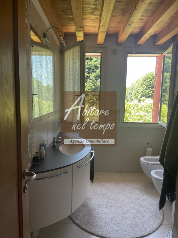 Immagine 9 di Villa in vendita  a Cittadella