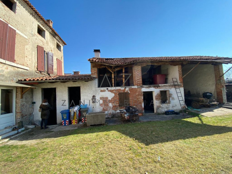 Immagine 10 di Rustico / casale in vendita  in Via Unione a Vedelago