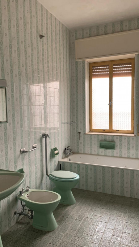 Immagine 16 di Villa in vendita  in Via Modica Giarratana 119 a Modica