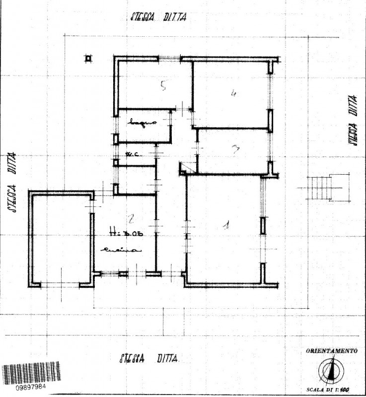 Immagine 21 di Villa in vendita  in Via Modica Giarratana 119 a Modica
