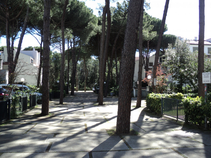 Immagine 30 di Villetta a schiera in vendita  in VIALE GIORDANO 9 a Comacchio