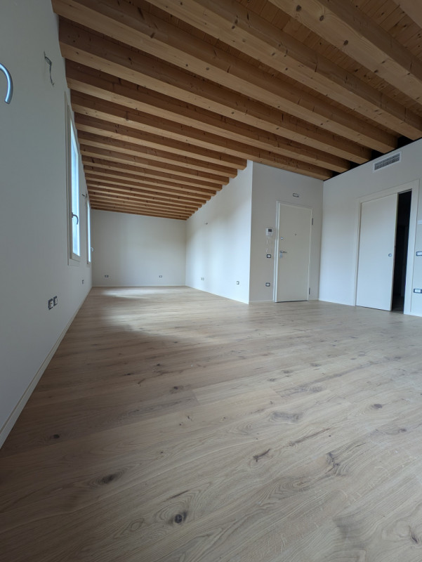 Immagine 5 di Appartamento in vendita  in BASTIA VECCHIA a Castelfranco Veneto