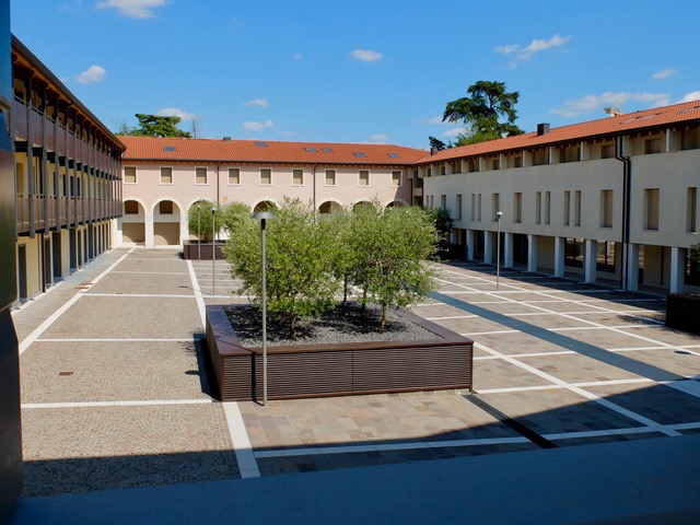 Immagine 14 di Appartamento in vendita  in BASTIA VECCHIA a Castelfranco Veneto