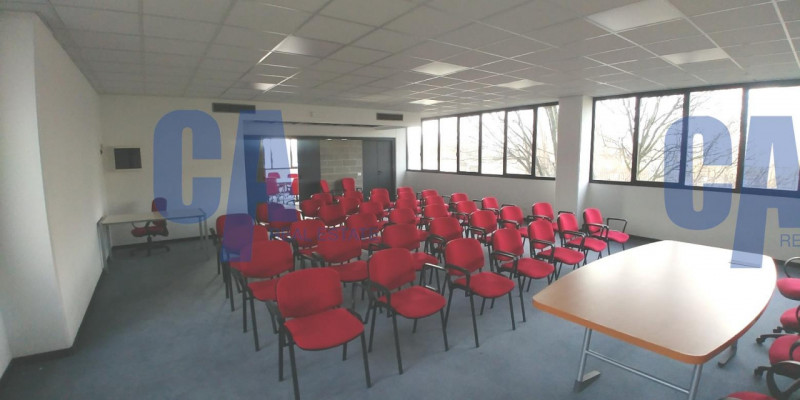 Immagine 14 di Magazzino in vendita  in VIA BINDELERA a Brugherio