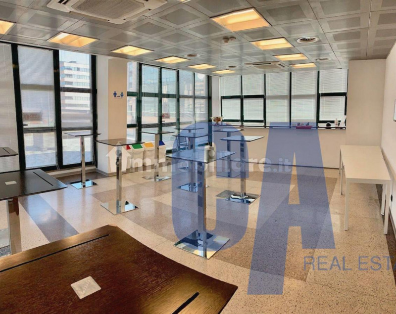 Immagine 5 di Ufficio in affitto  in VIA BARTOLOMEO COLLEONI a Agrate Brianza