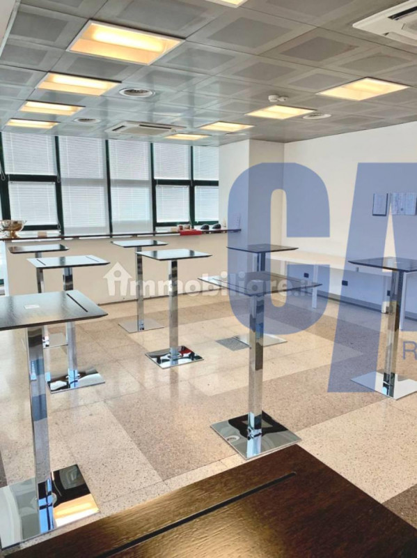 Immagine 6 di Ufficio in affitto  in VIA BARTOLOMEO COLLEONI a Agrate Brianza