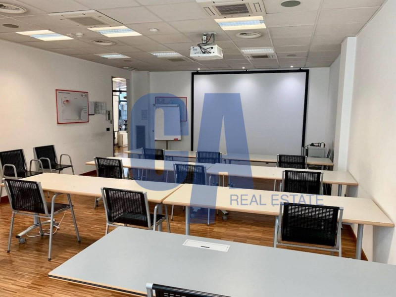 Immagine 10 di Ufficio in affitto  in VIA BARTOLOMEO COLLEONI a Agrate Brianza