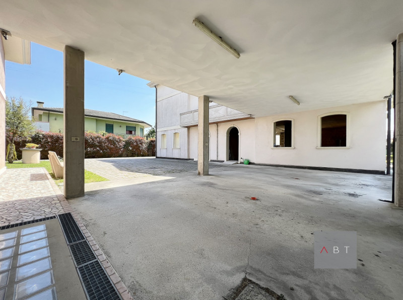 Immagine 2 di Casa bifamiliare in vendita  a San Giorgio Delle Pertiche