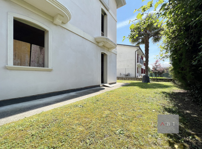 Immagine 8 di Casa bifamiliare in vendita  a San Giorgio Delle Pertiche