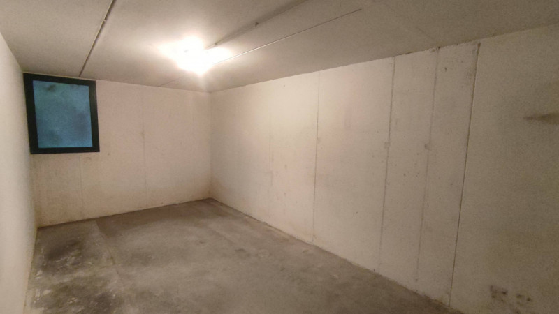 Immagine 13 di Negozio in affitto  in Piazzetta Carlo Cattaneo a Campo San Martino