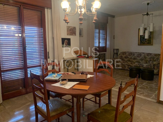 Immagine 1 di Casa indipendente in vendita  in VIA G. LEOPARDI a Carpi